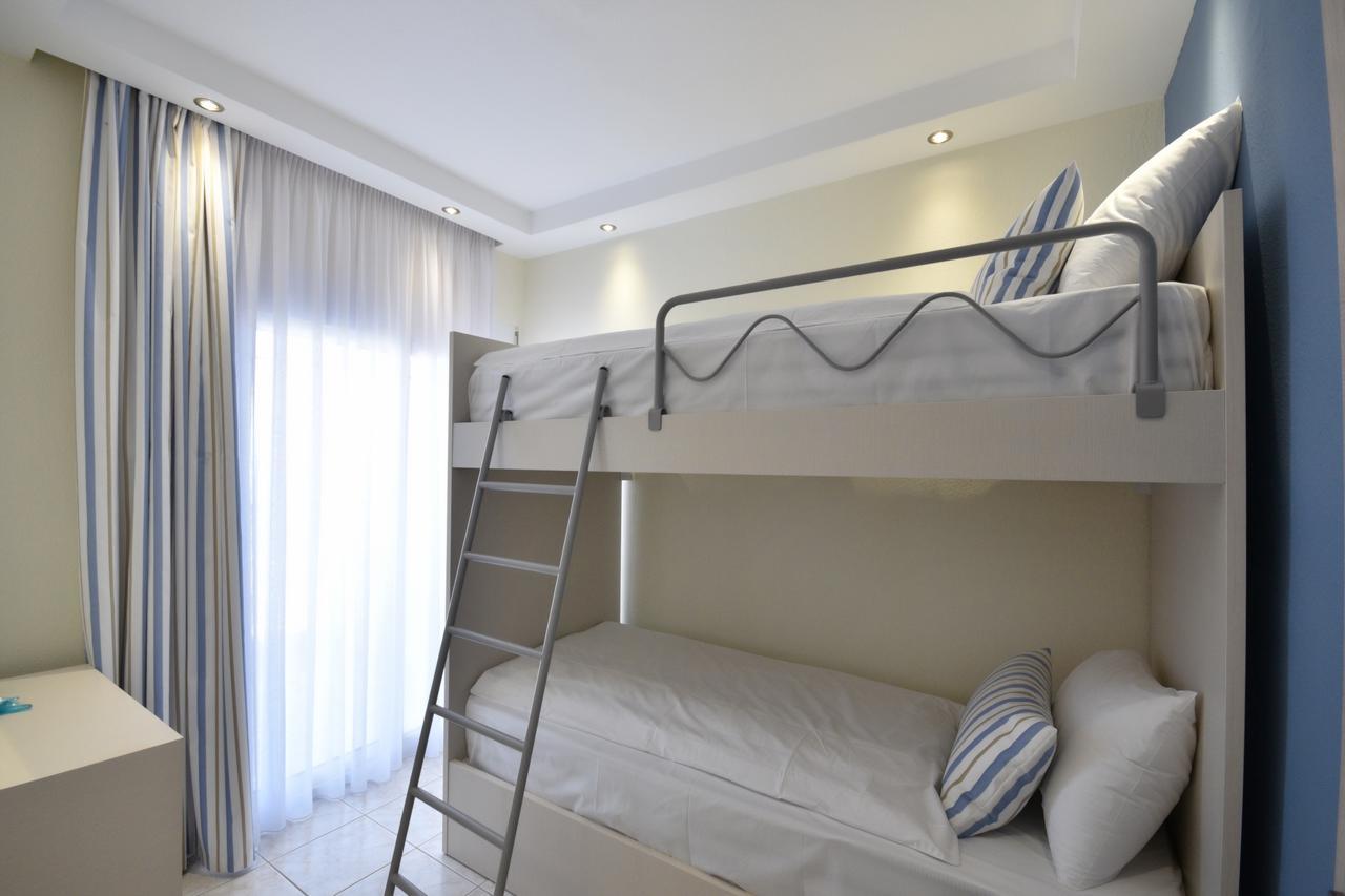 Blue Senses Hotel Sarti Luaran gambar